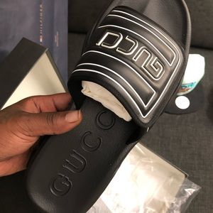Authentic Gucci sandals size 11 Men